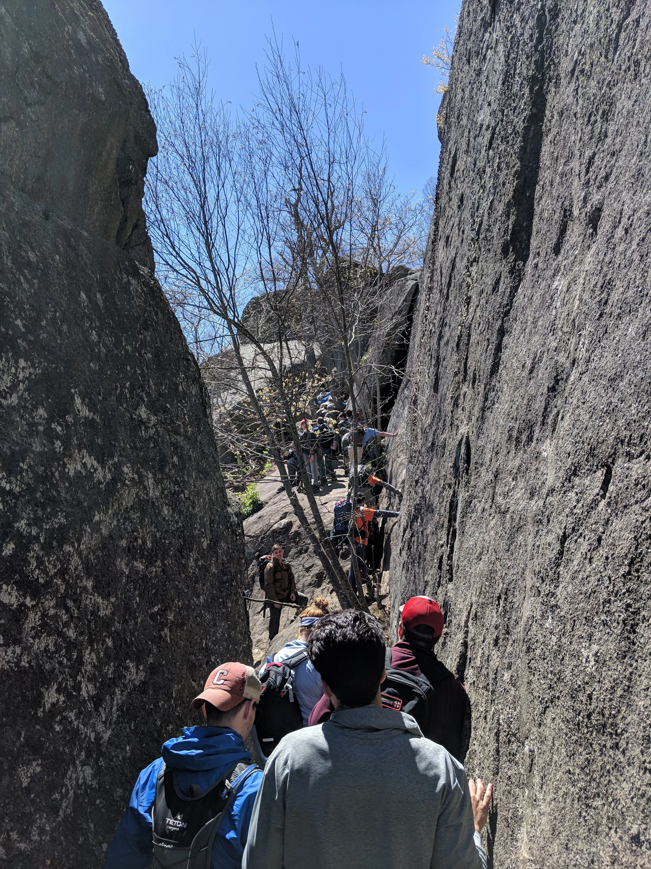 RAKUDA shina FARSHINA × OLD MOUNTAIN Old Rag Mountain: The Most Badass Hike in Virginia — Maps With No